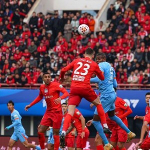 优直播网-4-1 2-1 1-0 中超疯狂一夜！海港大胜西海岸 蓉城领跑 河南赢玉昆