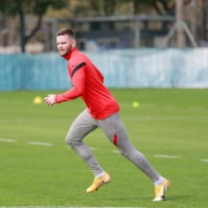 海港铁闸意外重伤后防怎么办？莱科要用十天树新核